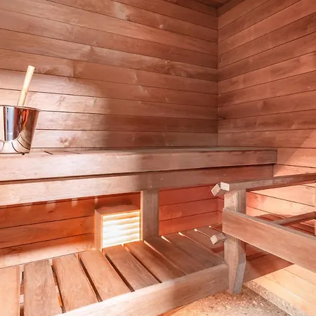 Vaeo Keskus Modern Guest Reval